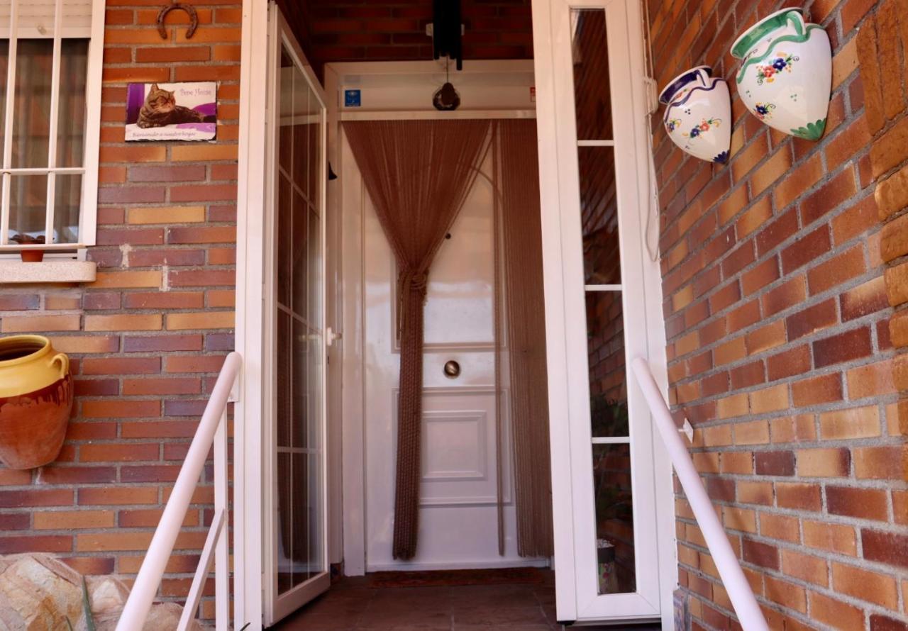 Вилла El Hogar De Pepe El Casar de Escalona Экстерьер фото